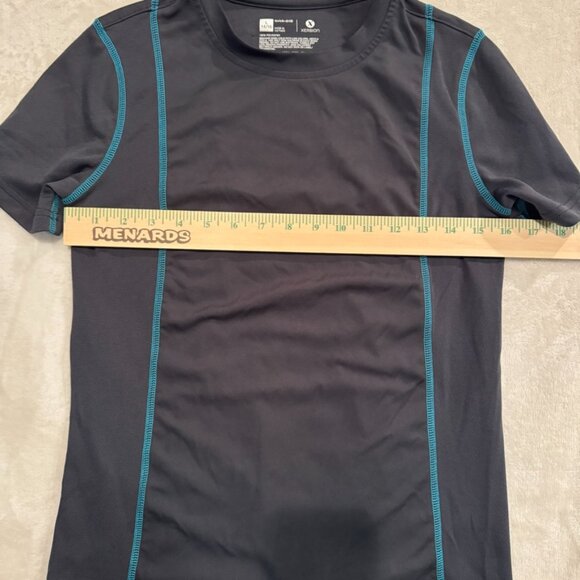 Xersion Quick Dry Grey Tee Shirt Boys Size Large 14/16 - Picture 3 of 5